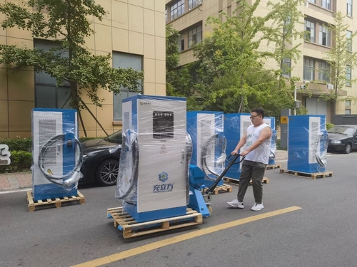Laatste bedrijf oplossingen over Naar Qinghai High-speed Station Charging