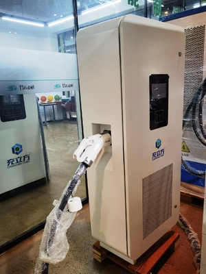 160 kW CCS2 Dual Gun DC Charging Stack voor elektrische voertuigen / DC Fast Charging Station