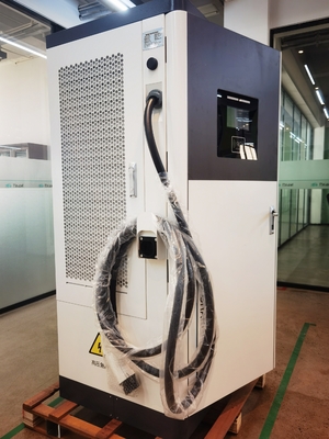 Sommige onderdelen van onze EV-oplaadstation Workshop Moderne 120 kW geïntegreerde dubbele geweer DC-elektrische voertuigoplaadstation CCS2 GBT Commerciële elektrische voertuig snellaadstapel